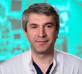 Медведев Виталий Геннадьевич врач-нейрохирург
